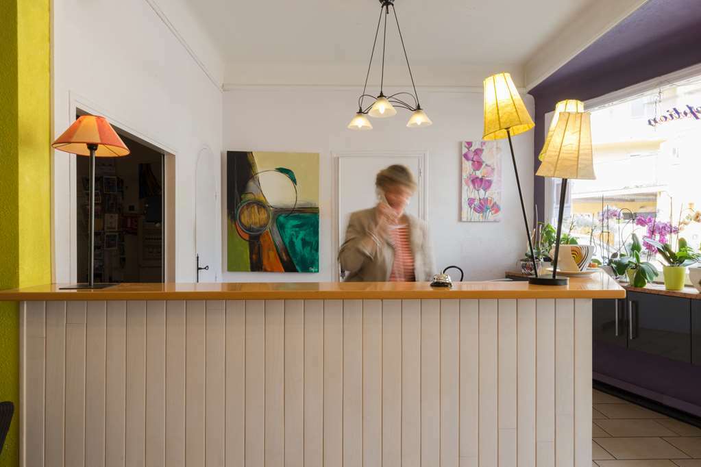 Hotel The Originals Perpignan Sud Le Grillon D'Or 르불루 내부 사진