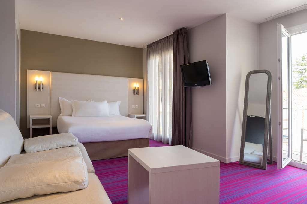Hotel The Originals Perpignan Sud Le Grillon D'Or 르불루 객실 사진
